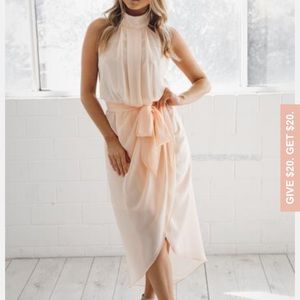 Esther luxe Amaryllis dress- soft peach. Size 14. NWT